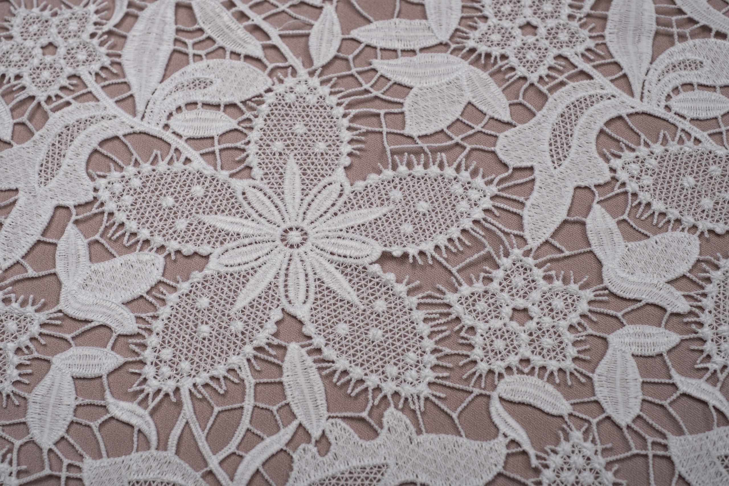 Pizzo macramè fiore sposa 3 Pizzo macramè fiore sposa - immagine 3
