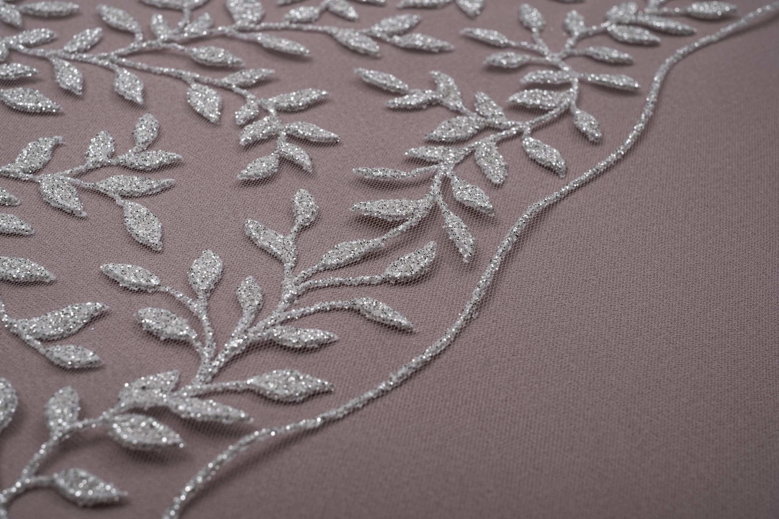 tulle ricamato disegno foglie con glitter