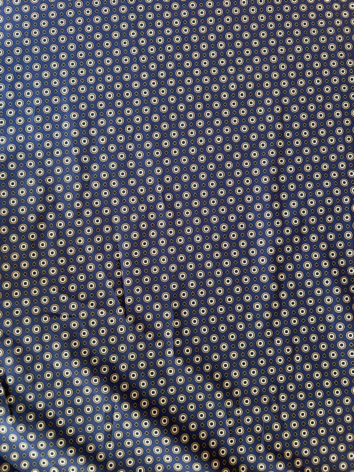 Cotone mano seta disegno fiori piccoli cravatteria su sfondo blu disegno cerchi 2 Cotone mano seta disegno fiori piccoli cravatteria su sfondo blu disegno cerchi - immagine 2