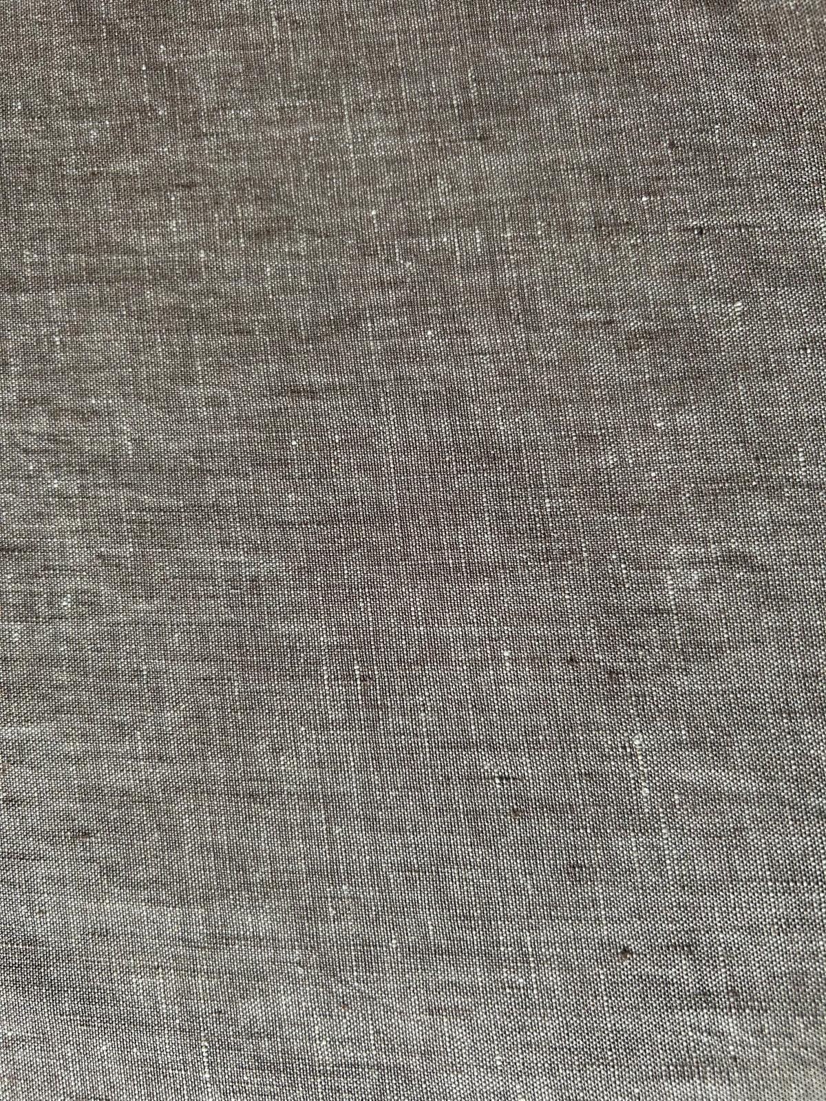 Lino tinto in filo marrone chiaro 3 Lino tinto in filo marrone chiaro - immagine 3