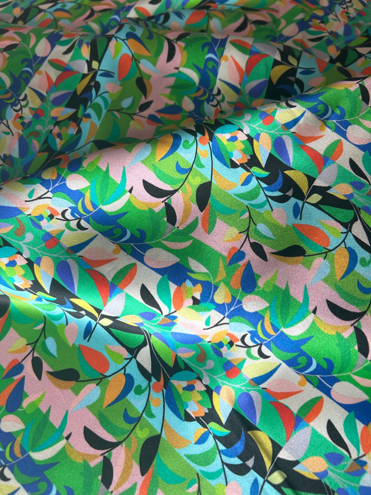 Satin stampato riga e fiore multicolor 1 stampato riga e fiore