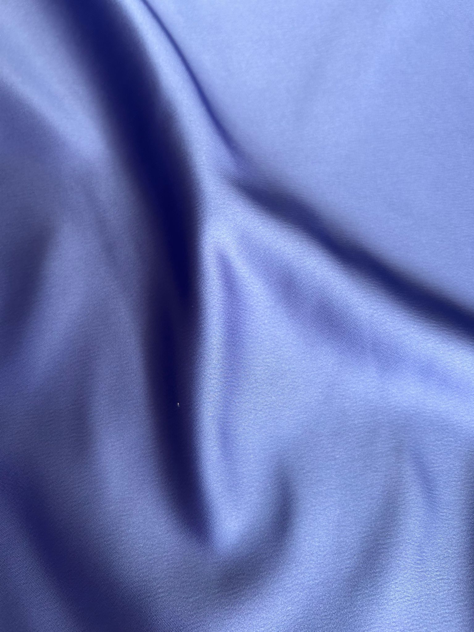Tessuto raso elasticizzato viola poliestere 1 Tessuto raso elasticizzato