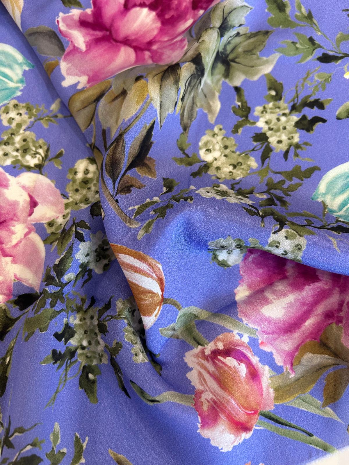 Crepe de chine seta stampata con rose 1 Crepe de chine seta stampata con rose