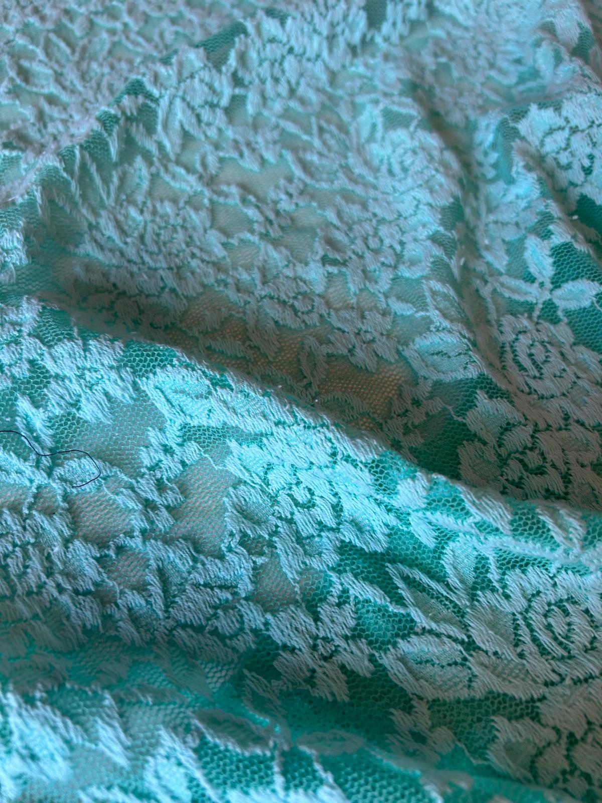 Pizzo elasticizzato disegno fiore medio verde acqua 1 disegno fiore medio verde acqua