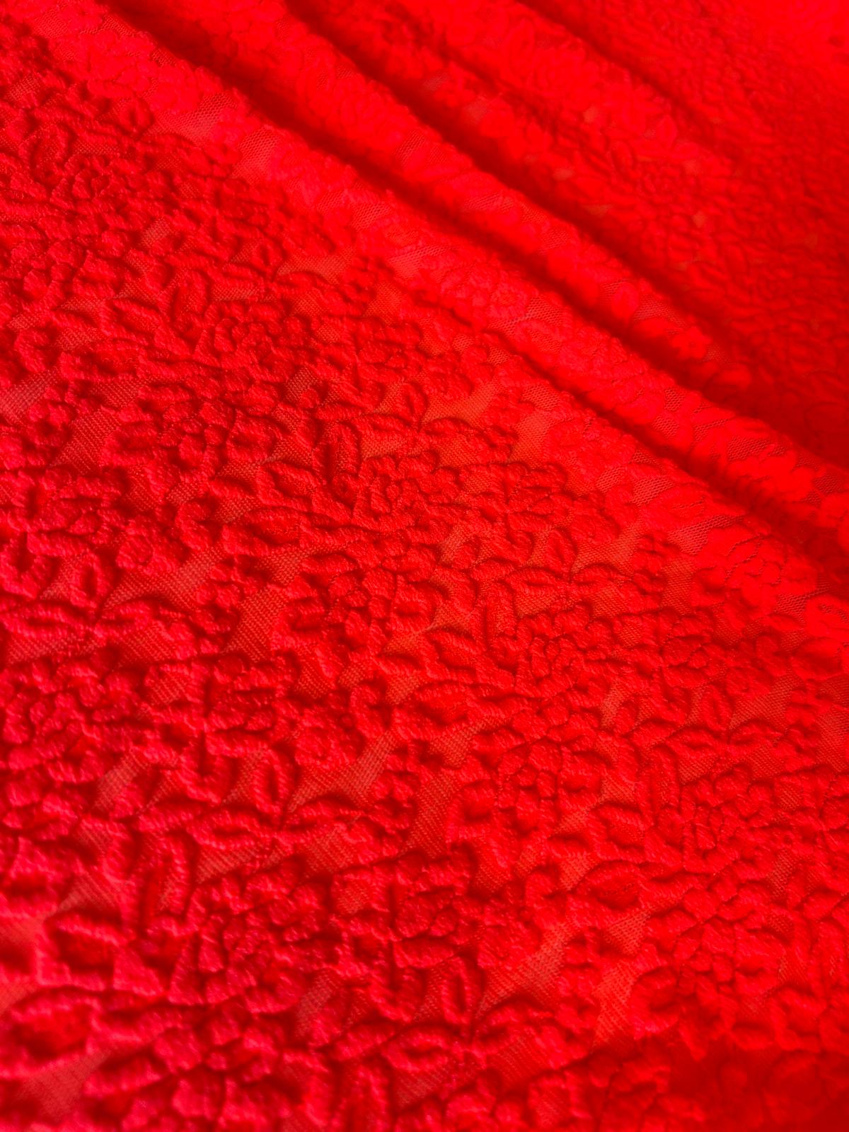 Pizzo monoelastico con fiori in rilievo 2 Pizzo monoelastico con fiori in rilievo - immagine 2