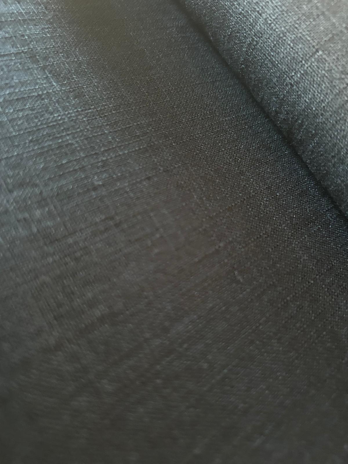 Lino tinto in filo nero naturale 3 Lino tinto in filo nero naturale - immagine 3