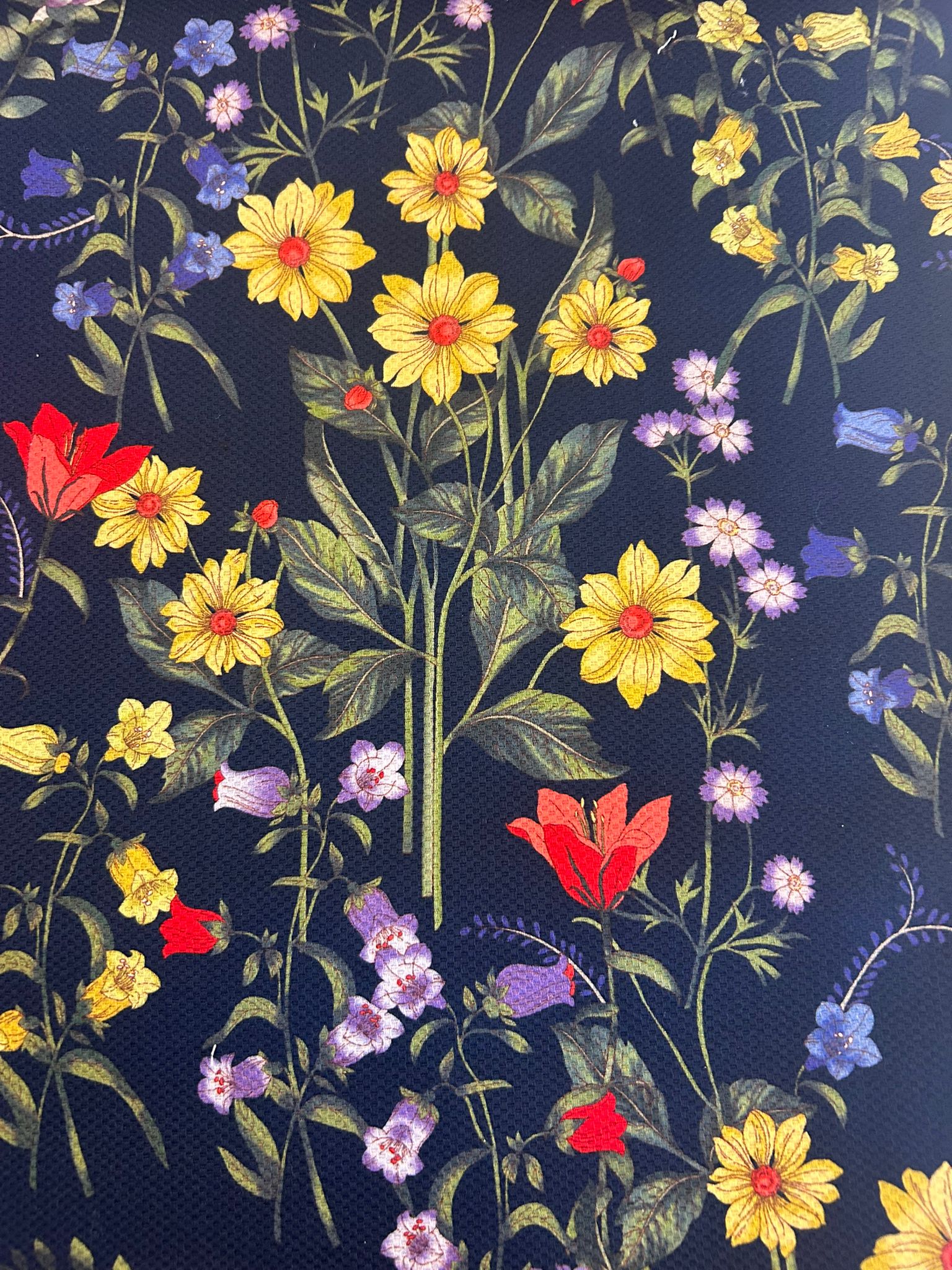 Piquet cotone stampato elasticizzato fondo blu fiori margherite, iris, glicine 1 Piquet cotone