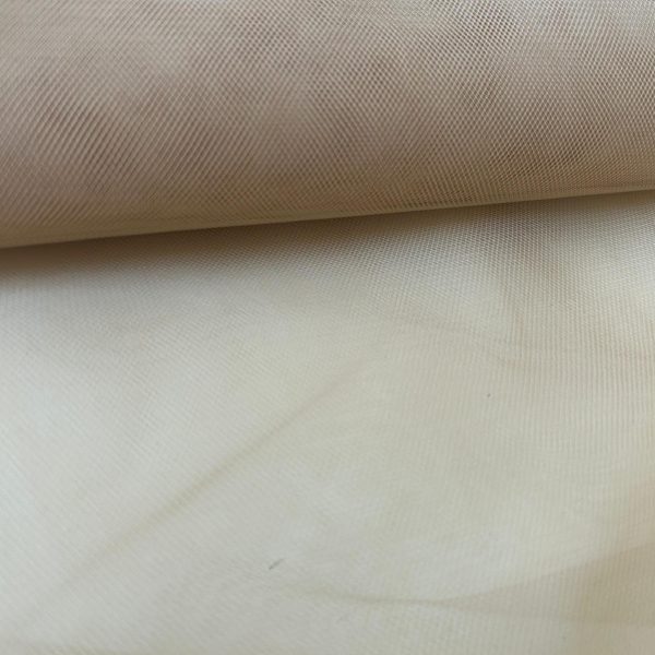 Catalogo tessuti 24 Tulle effetto seta alta qualità color carne